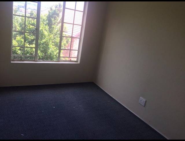 2 BEDROOM PROPERTY TO RENT IN WILGEHEUWEL